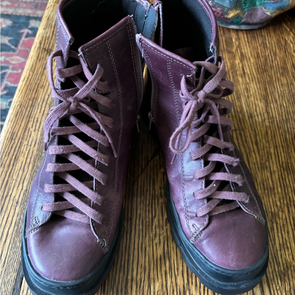 Women’s Burgundy Leather Boots